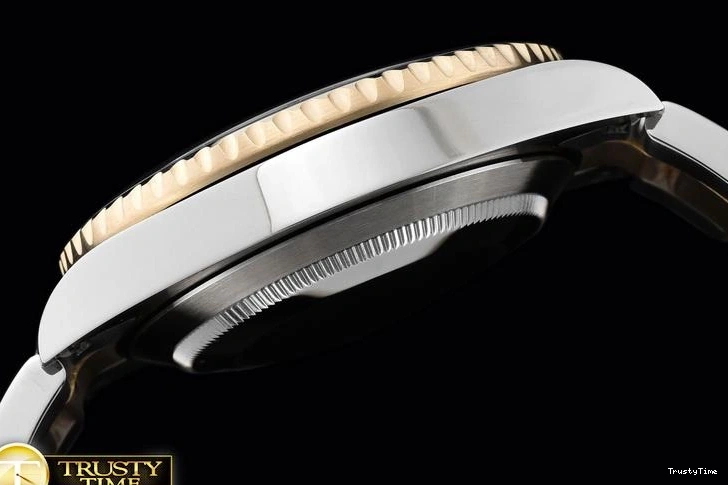 1030 ROLSUB183A – Submariner 116613 18K Wrapped TT Blk V7 Noob A- Bold 1061